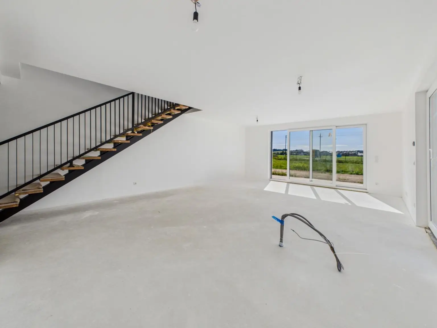 Haus B Wohn- und Essbereich 4