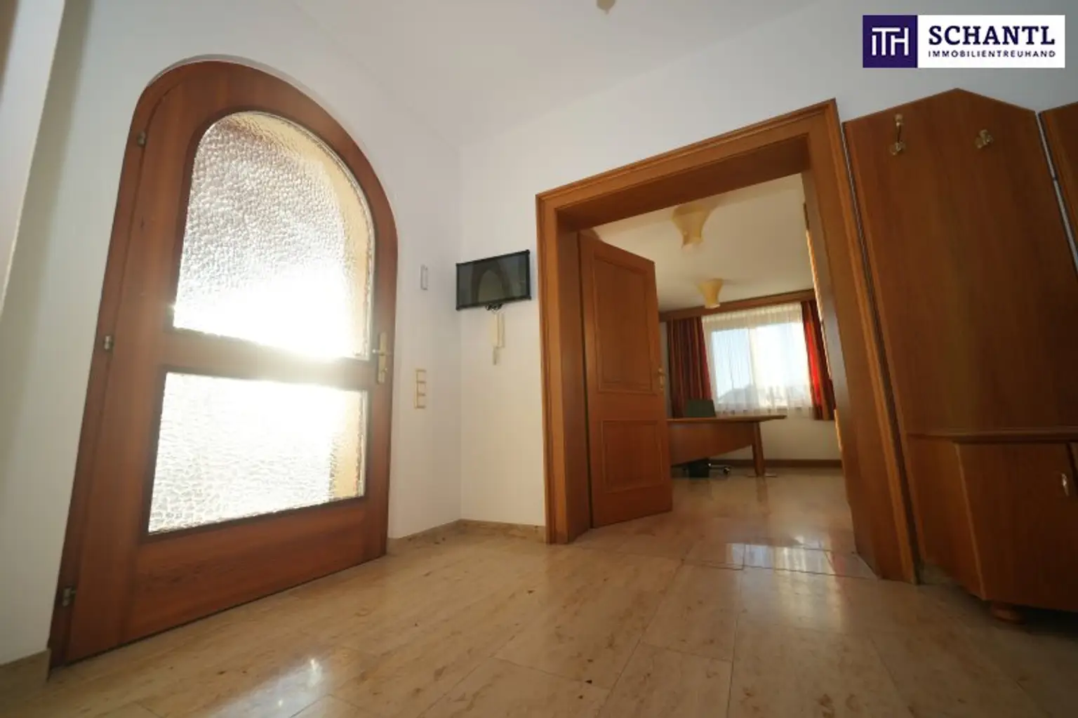 Gestalten Sie Ihr eigenes Gesundheitszentrum – exklusives Objekt mit Wellnessbereich und Platz für Visionen!