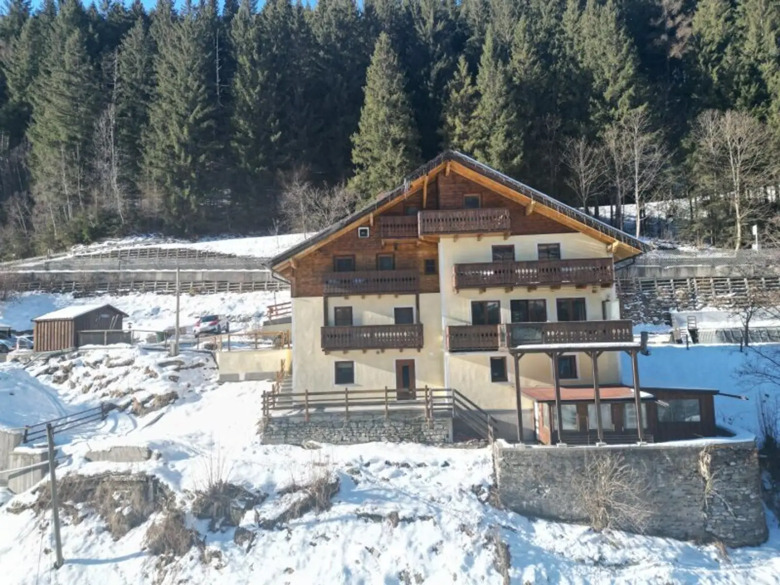 "Aussichtslage Bad Gastein" – Haus mit 4 Apartments und Eigentümerwohnung