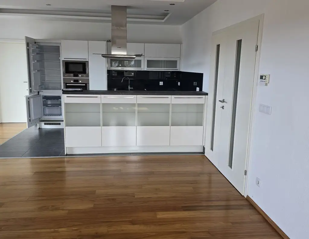 Moderne 4-Zimmer-Wohnungen in schöner Ruhigen Lage!