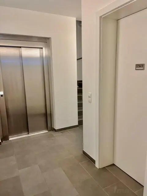 ab 1.1.2026: geförderte 2-Zimmer Mietwohnungen mit Lift, neuwertig, unbefristeter Mietvertrag