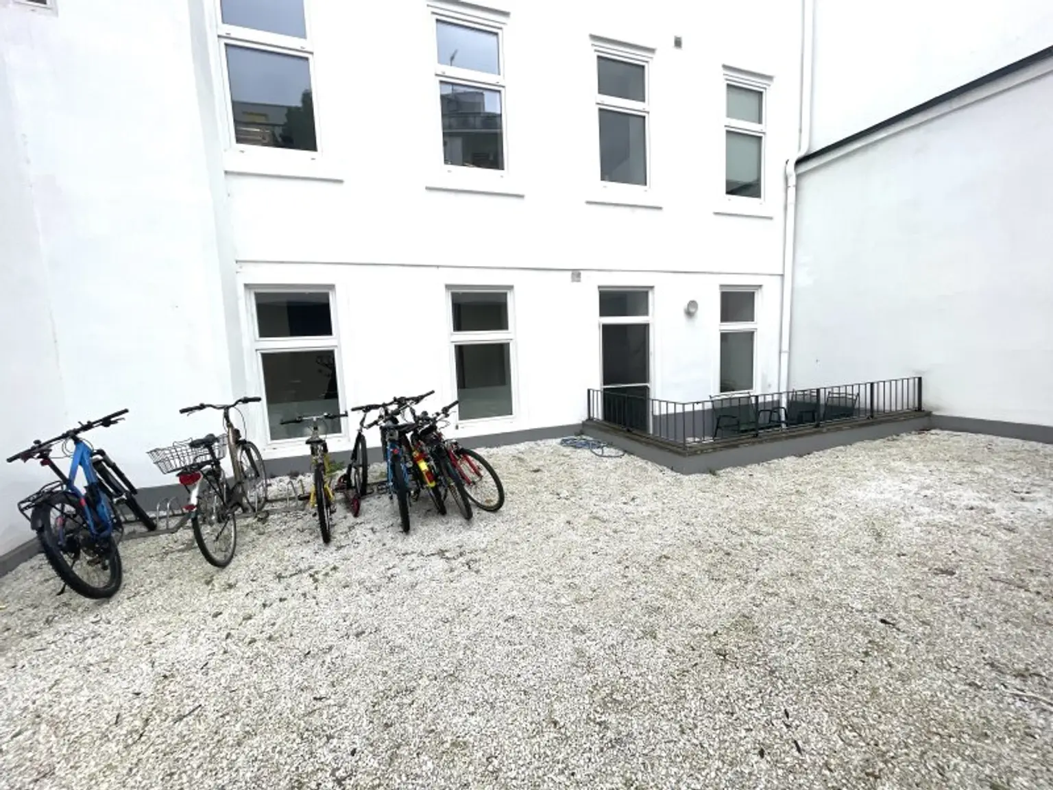 Sonnige 3,5-Zimmer Dachgeschoßwohnung mit Terrasse zu kaufen