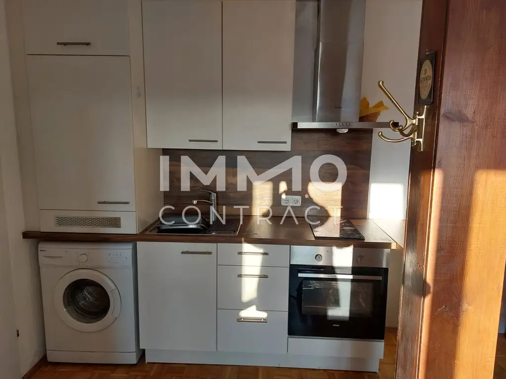 NEUBAUGASSE NAHE LENDPLATZ: SONNIGE MÖBLIERTE SINGLE DG-GARCONNIERE UM € 499,-- inkl. BK