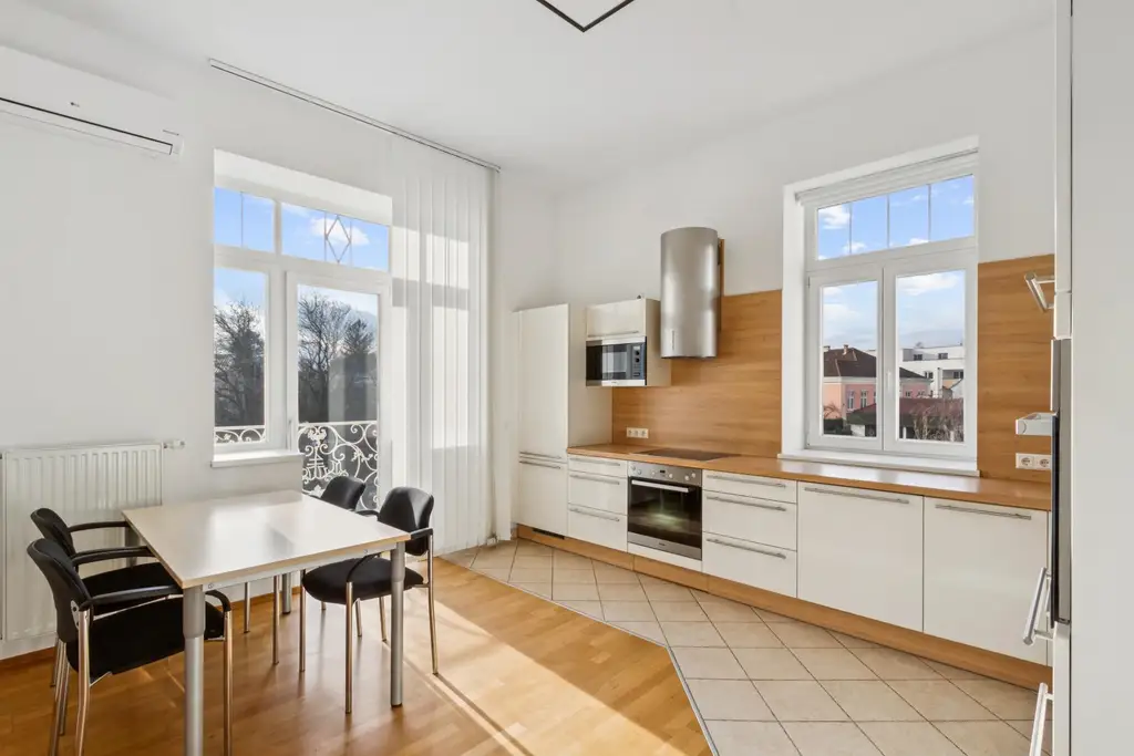 Beeindruckende Villa im Herzen NÖs