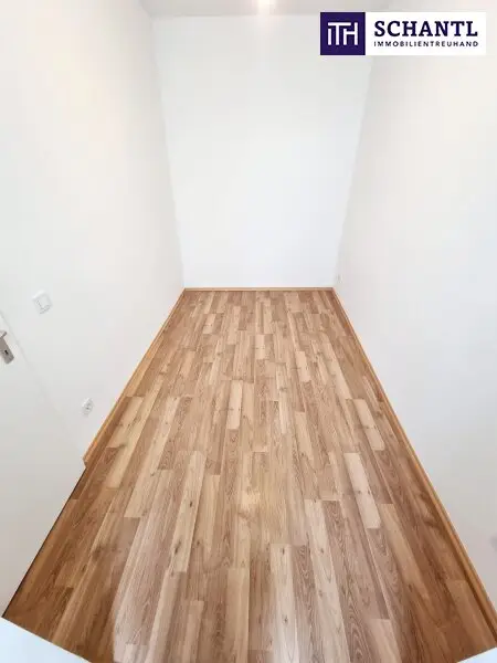 Kleinformat mit Wow-Effekt - Blick ins Grüne, U-Bahn ums Eck! Entzückende Kleinwohnung im ruhigen Hoftrakt! 2 toll aufgeteilte Zimmer + Angenehme Ruhelage in 1030 Wien + Schönes Altbauhaus!