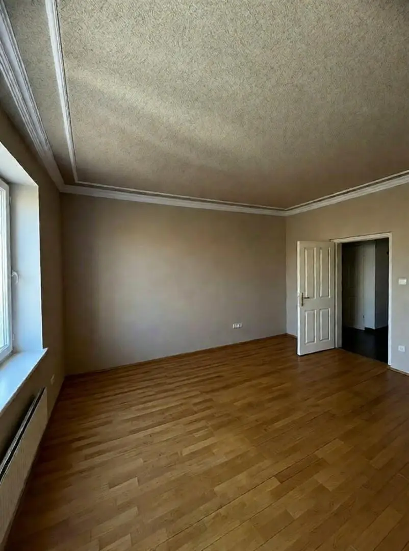 KI Foto 12 Obergeschoss Wohnzimmer