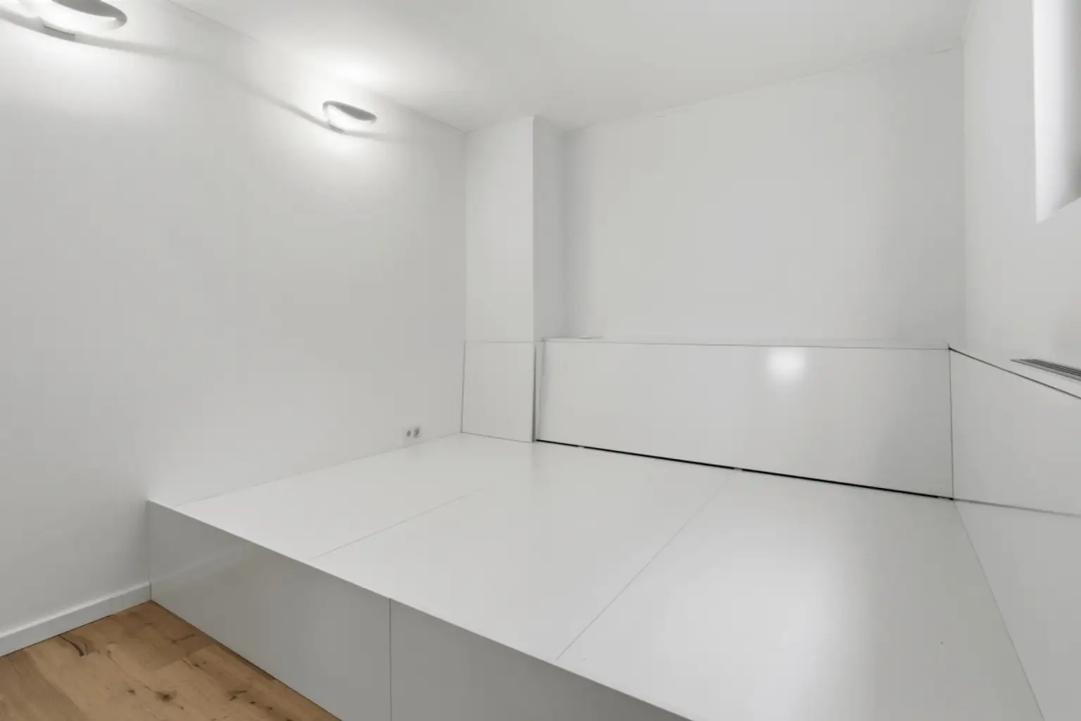 OO | ++ NEU ++ CHARMANTES Reihenhaus in Ruhelage – Gießhübl | Prima Service Immobilien