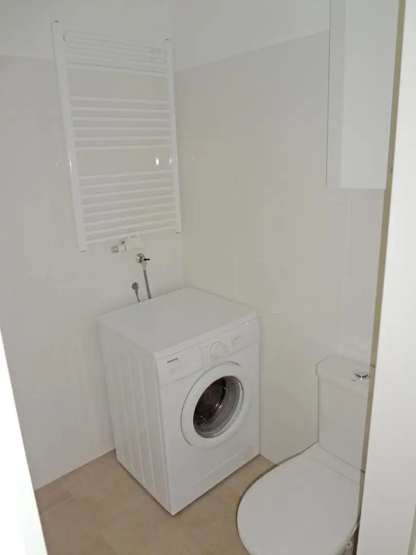 Sehr schöne Kleinwohnung – inkl. TOP Küche!