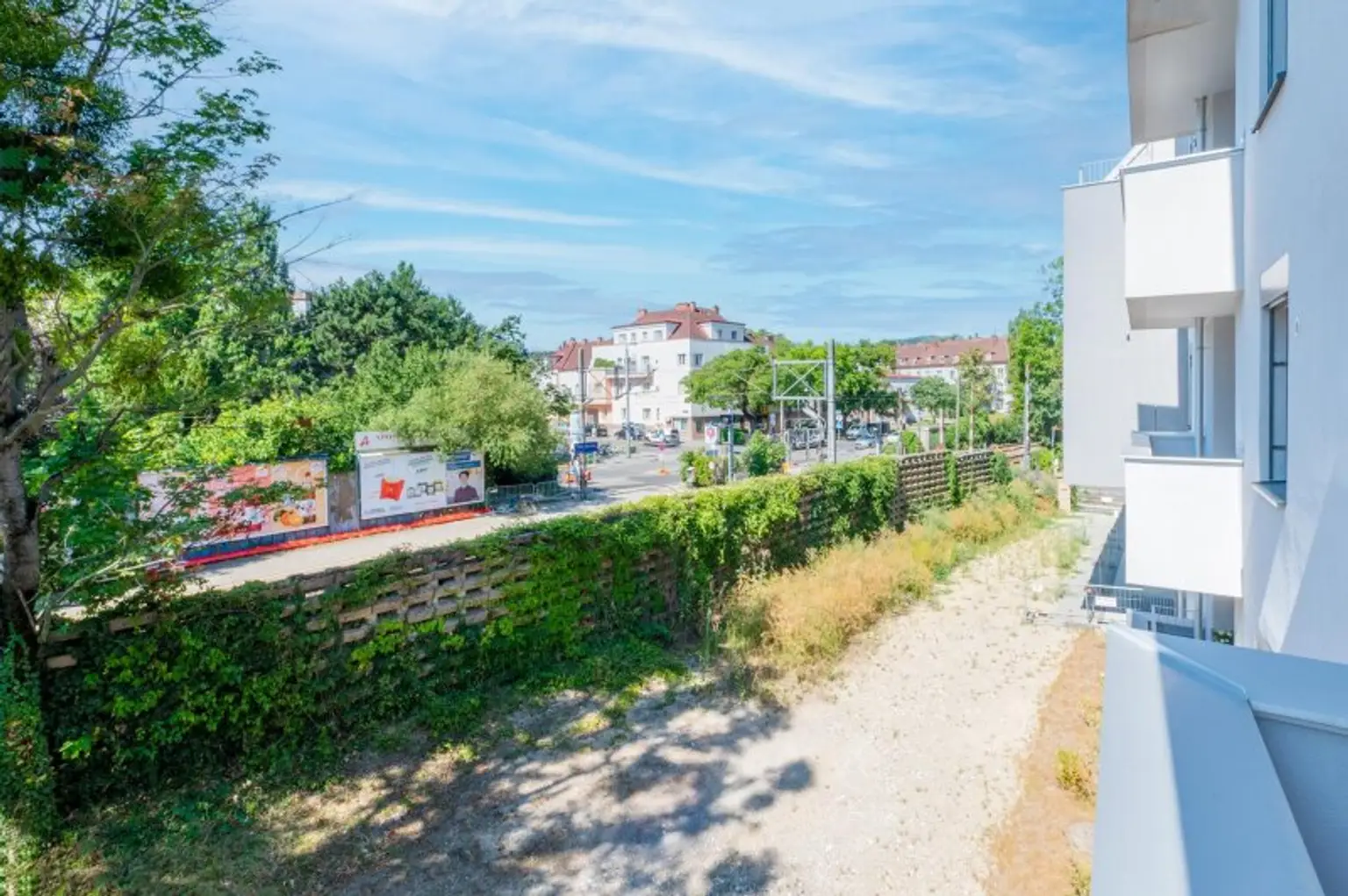 Möblierte 2-Zimmer-Balkonwohnung in Hietzing zu vermieten!