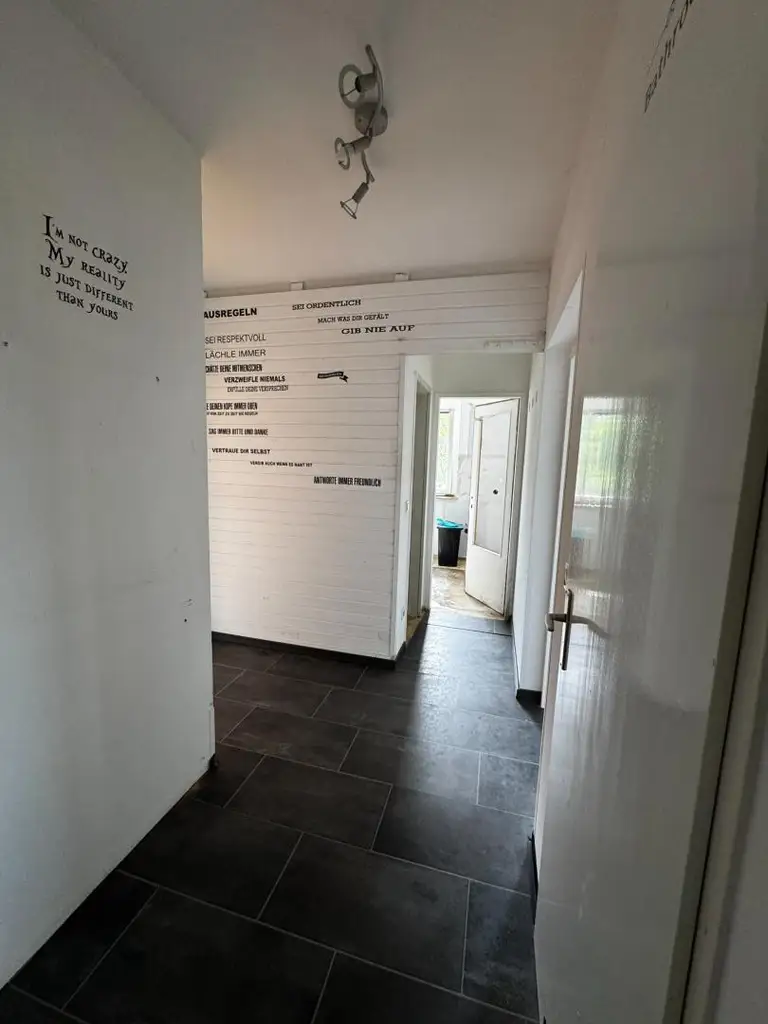 Anleger aufgepasst - Sanierungsbedürftige Wohnung in Leonding