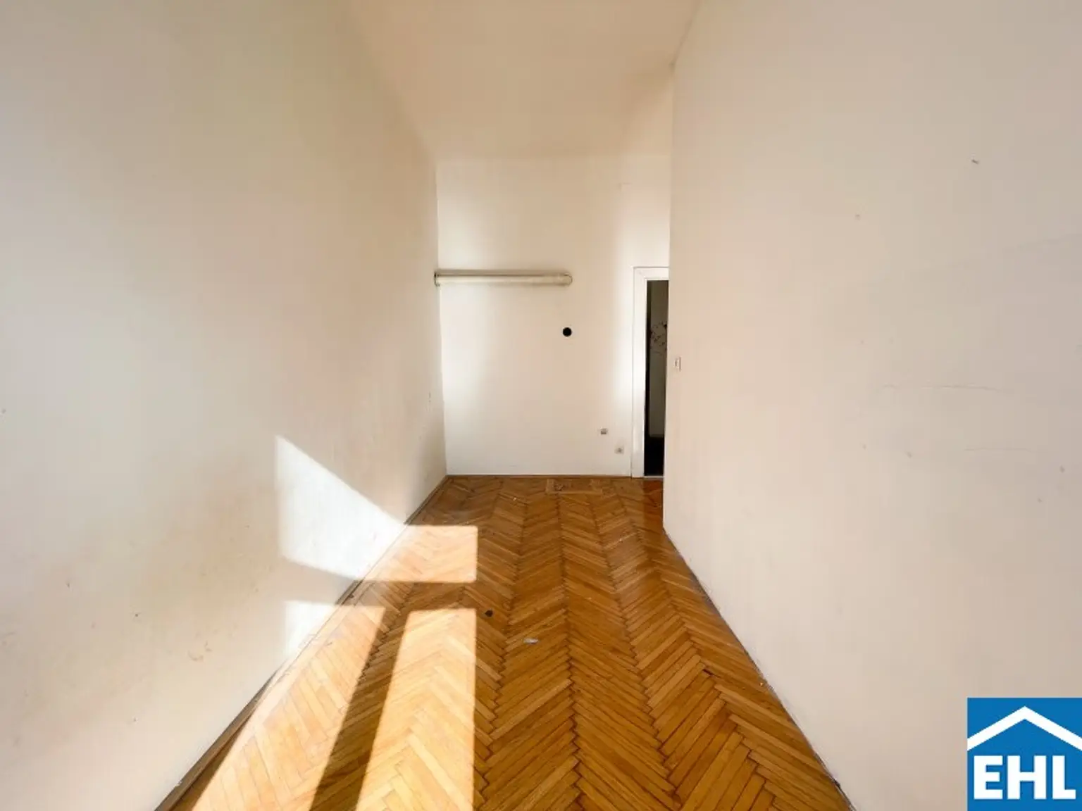 Altbauwohnung mit Gestaltungsspielraum in gefragter Lage