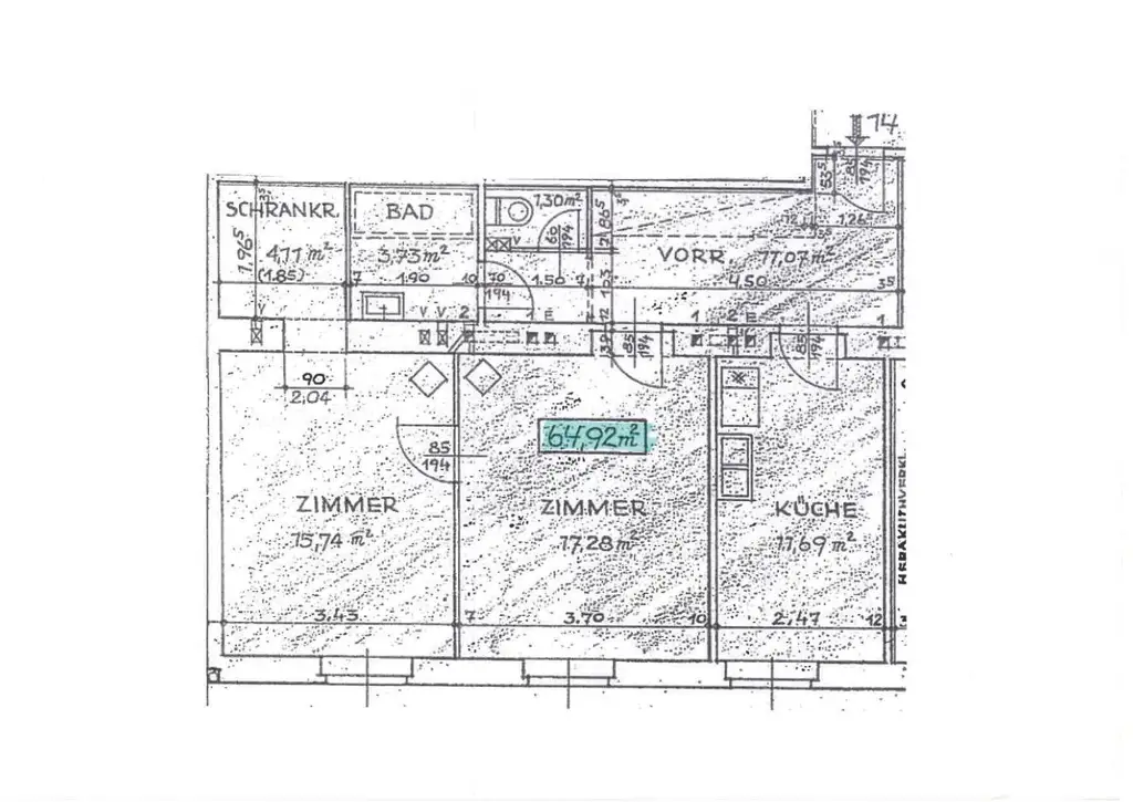 Karmeliterplatz-Charme trifft modernen Komfort – 2-Zimmer-Neubauwohnung mit Stellplatz im Innenhof.