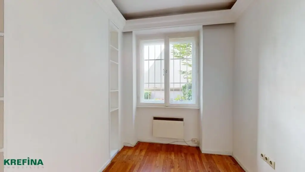 Leo-Slezak-Gasse: AKH-Nähe - U6-Anbindung - Erdgeschoßwohnung - Teilrenoviert