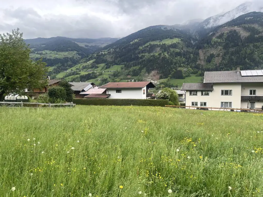 Attraktiver Baugrund in sonniger Lage