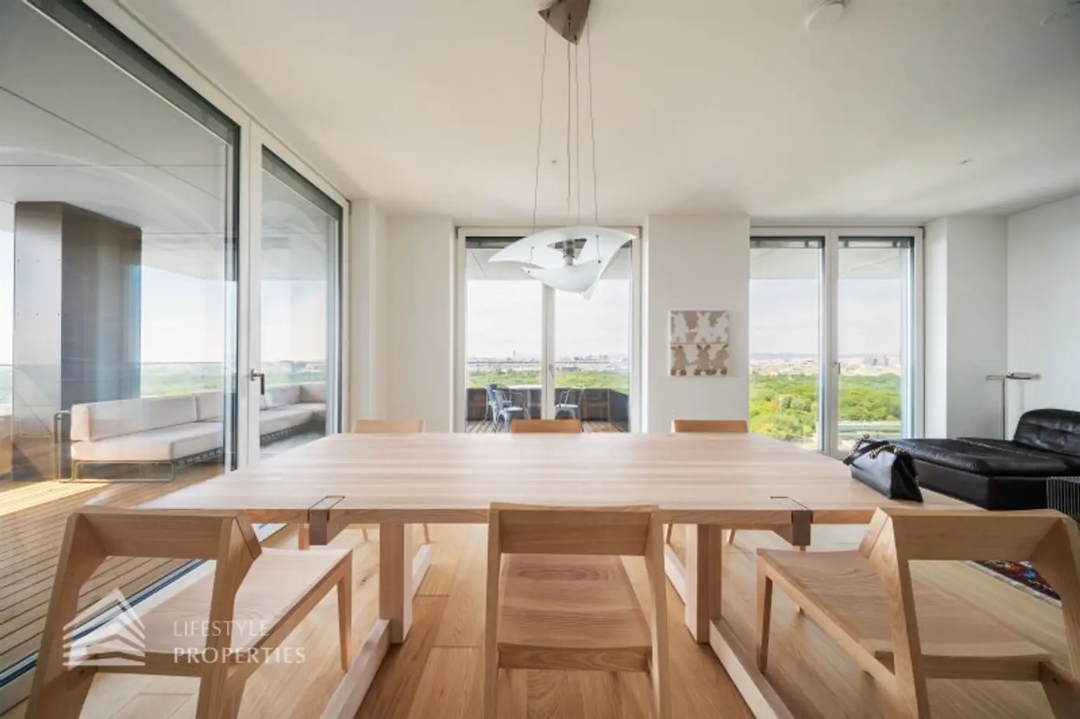 4-Zimmer Wohnung mit Traumblick über Prater und Skyline by Lifestyle Properties