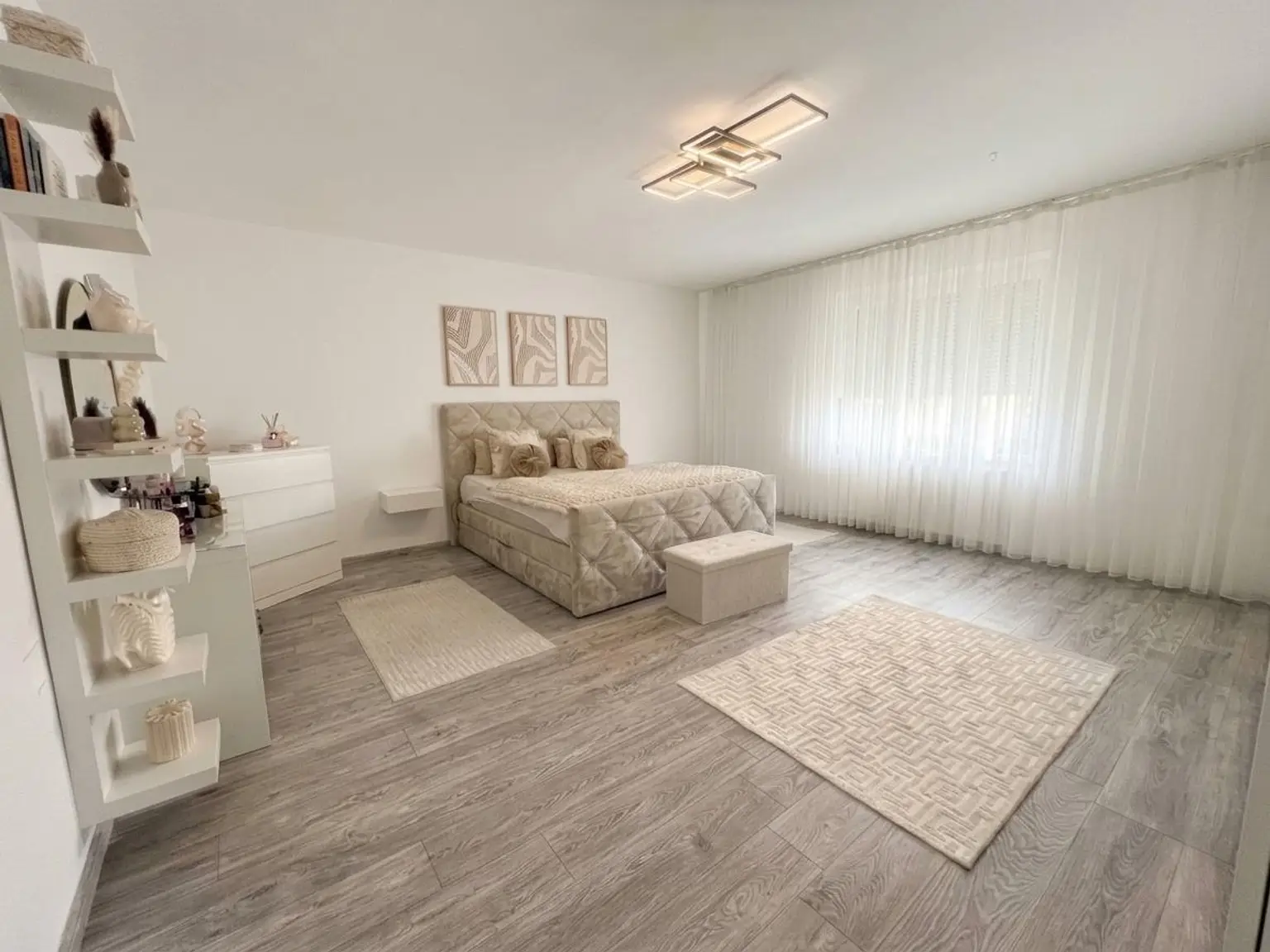 Master-Bedroom