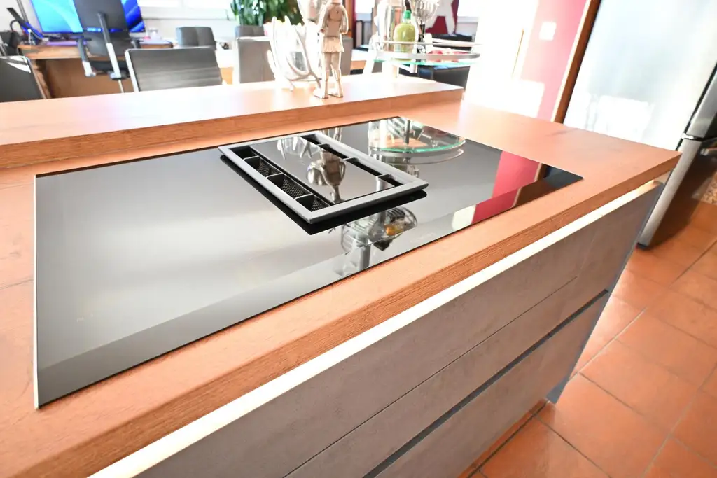 " ++ Wienerberg City ++ Weitblick ++ Panorama-Pool-Nutzung  ++