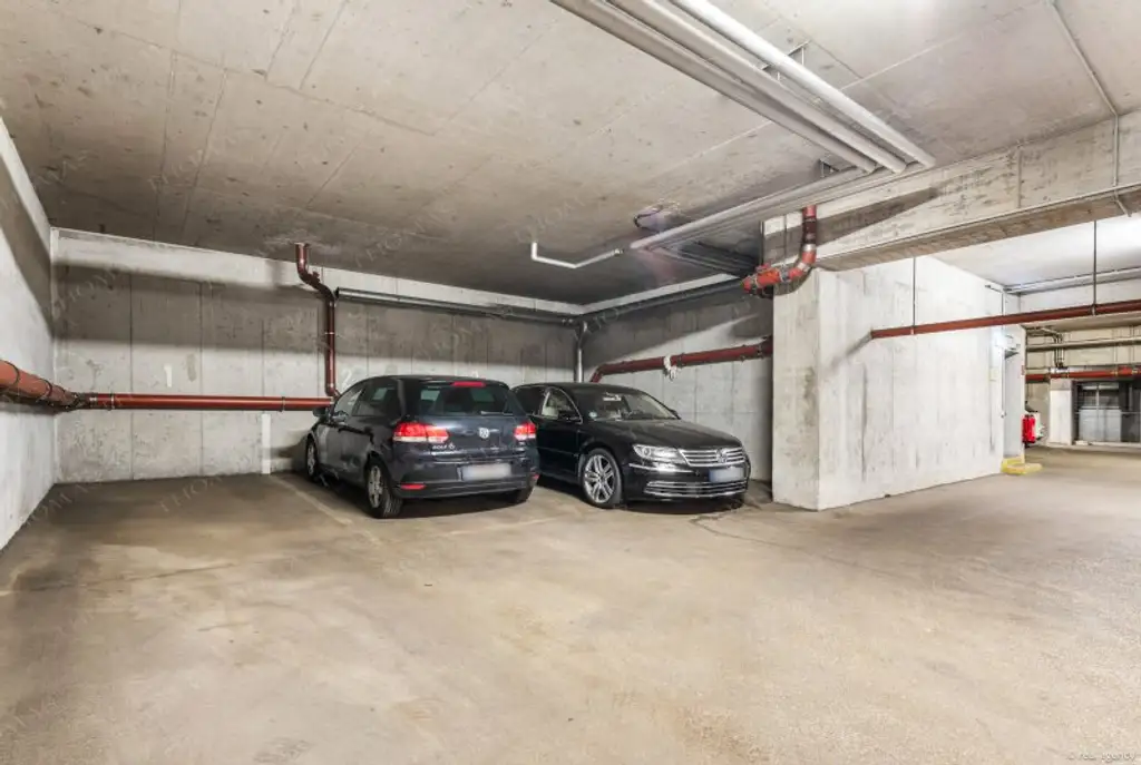 Lichtdurchflutete Maisonette mit Dachterrasse direkt am Währinger Park