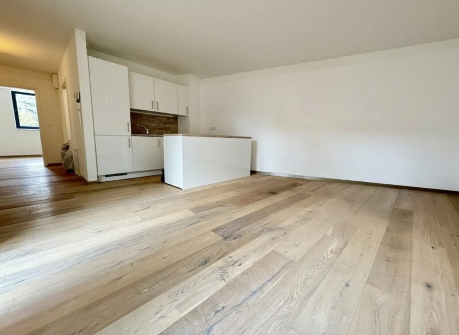 Stadt trifft Natur - Elegante 2-Zimmer Wohnung mit Klimaanlage, Sauna & Terrasse