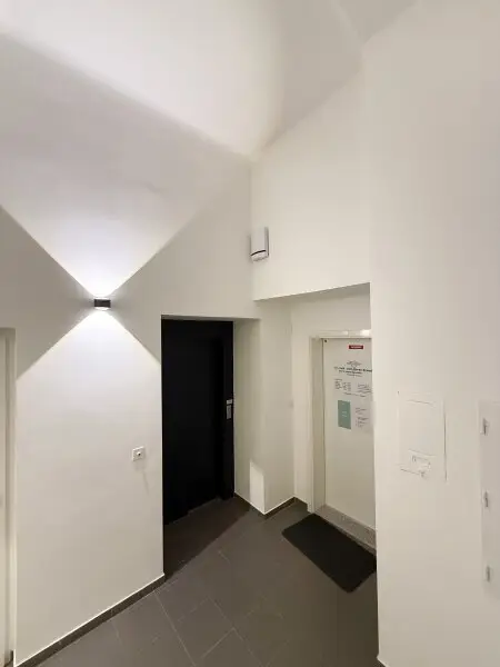 Großzügige 2-Zimmer Wohnung nahe U1 Keplerplatz in ruhiger Lage zu vermieten!