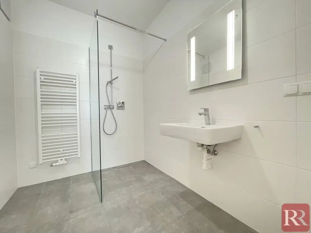 Schöne 2-Zimmer-Wohnung mit Balkon