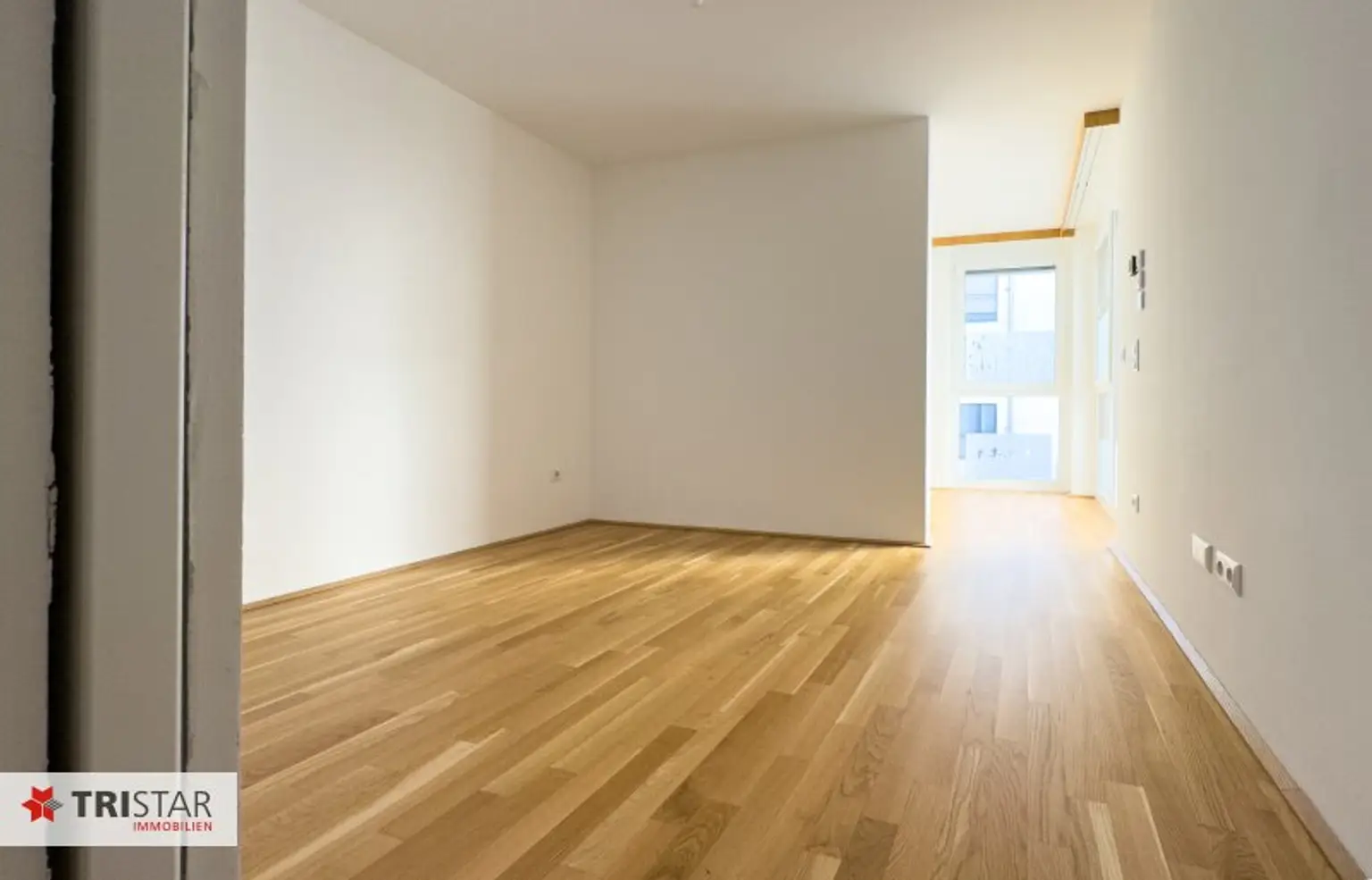 Exklusives Stadthaus nahe Wilhelminenberg & Steinhofgründen · Wohnen & Arbeiten · rechtlich kombinierbar · 4 x Zimmer · Tiefgarage Inkludiert !