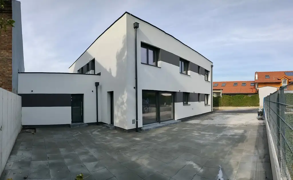 Moderne Doppelhaushälfte mit Terrasse und Garten - Schlüsselfertig!