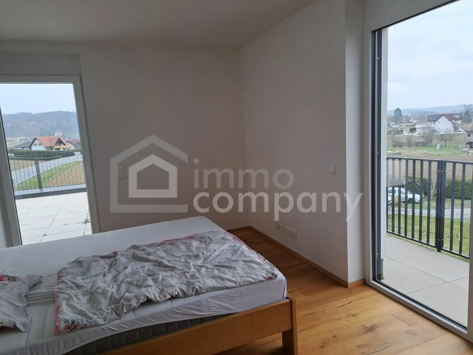 Exklusives Penthouse mit 3 Terrassen und 2 Stellplätzen in Wildon - Luxuriöses Wohnen im Grünen für 349.000,00 €!