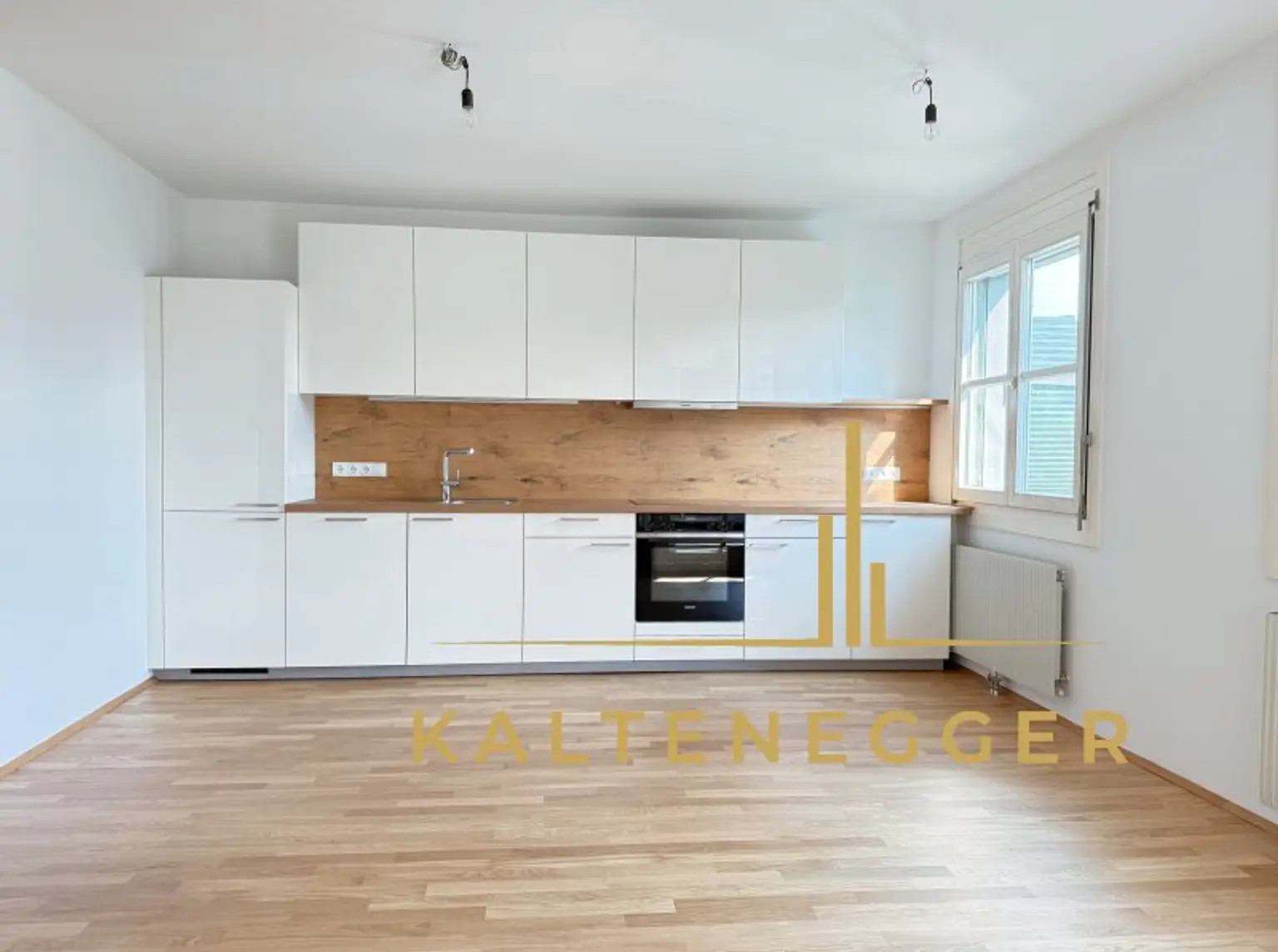 Tolle 4-Zimmer Wohnung mit Loggia ++ Blick in die Innengärten ++  Erstbezug nach Sanierung