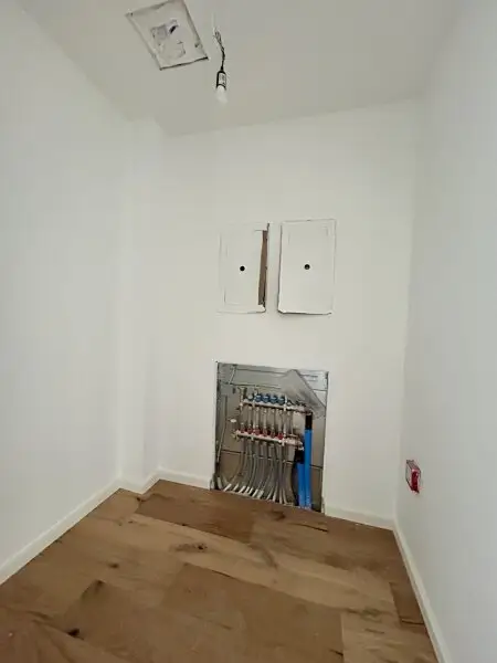 Modernes Wohnen in Mannswörth - Erstbezug mit Balkon und hochwertiger Ausstattung