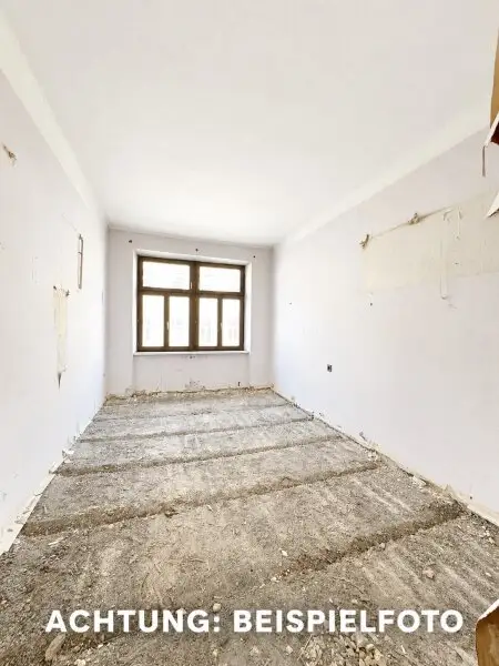 Perfekt für Eigennutzer oder Anleger – Leerstehende sanierungsbedürftige Altbauwohnung