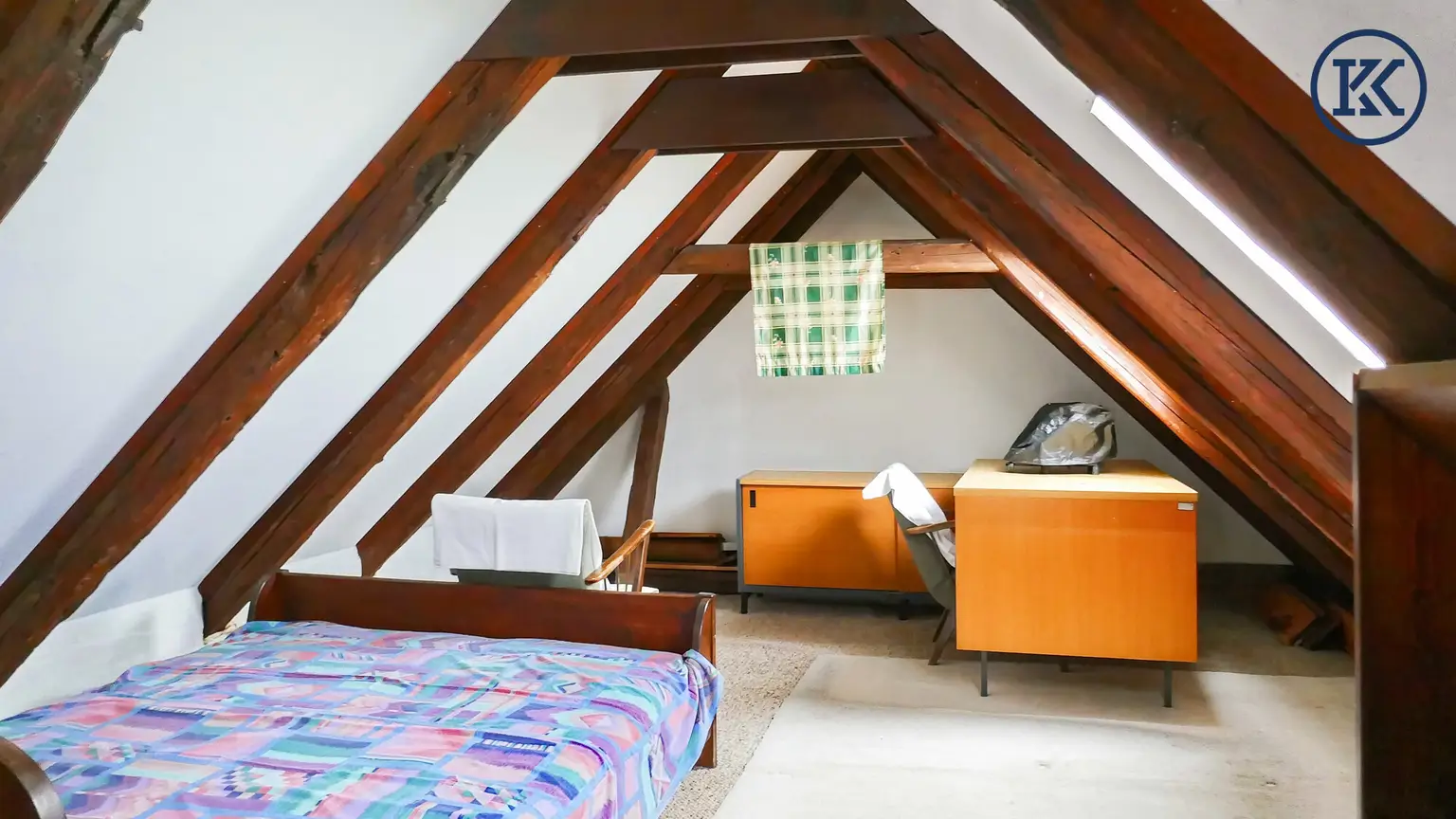 Mansarde Bett