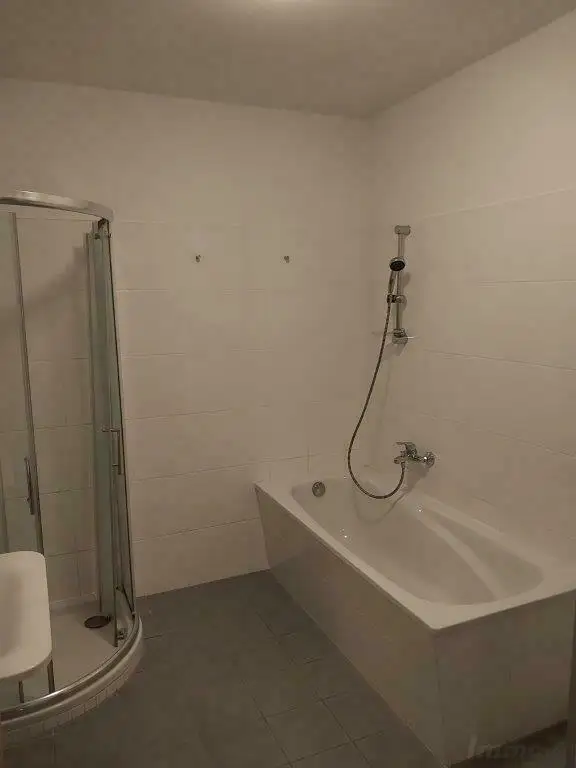Provisionsfreie 3-Zimmerwohnung mit Terrasse und Tiefgarage Nähe LKH/Med-UNI - Leonhardstraße zu vermieten!