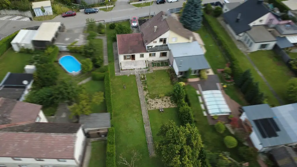 Renovierungsbedürftige Doppelhaushälfte in St. Pölten-Teufelhof