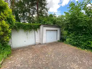 Garagen