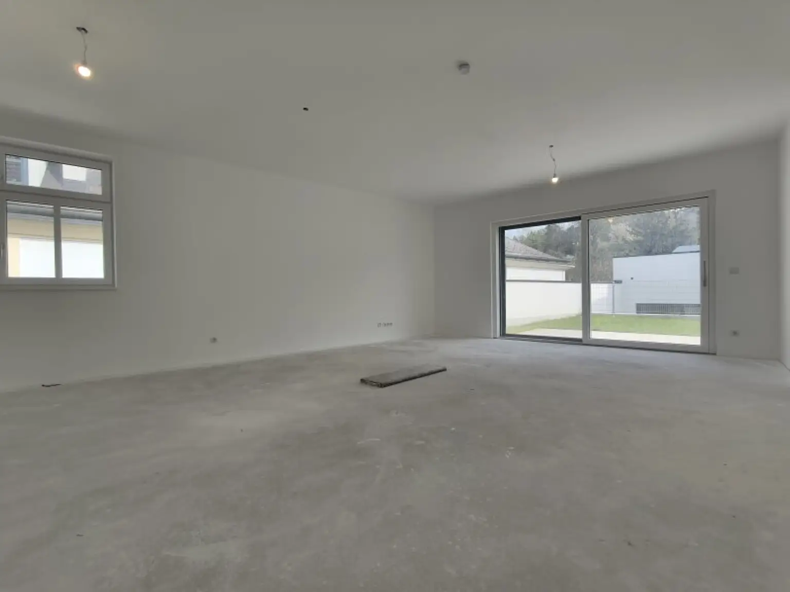 WOHNEN AM TOR ZUR NATUR – UND DOCH GANZ NAH AN WIEN - EXKLUSIVES TOWNHAUS AUF EIGENGRUND IN WEIDLING