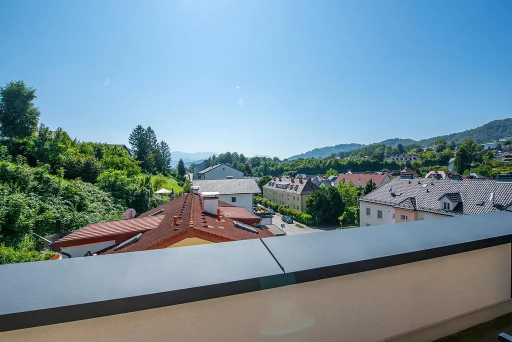 Kleine Dachgeschosswohnung!