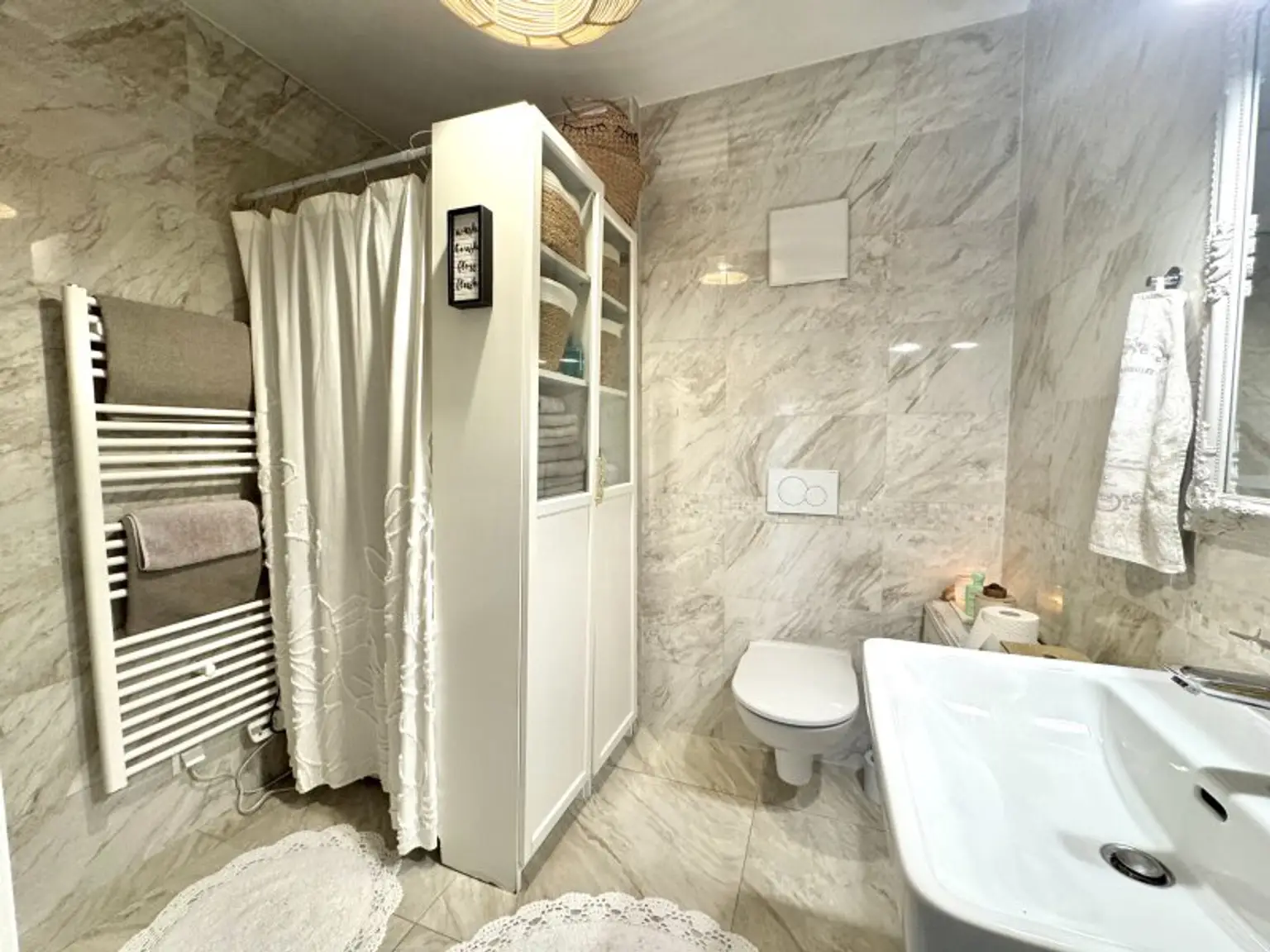 Hofseitiger Gartentraum mit großzügiger Außenfläche - in 10 Minuten beim Donauzentrum - Verfügbar ab 03/2026