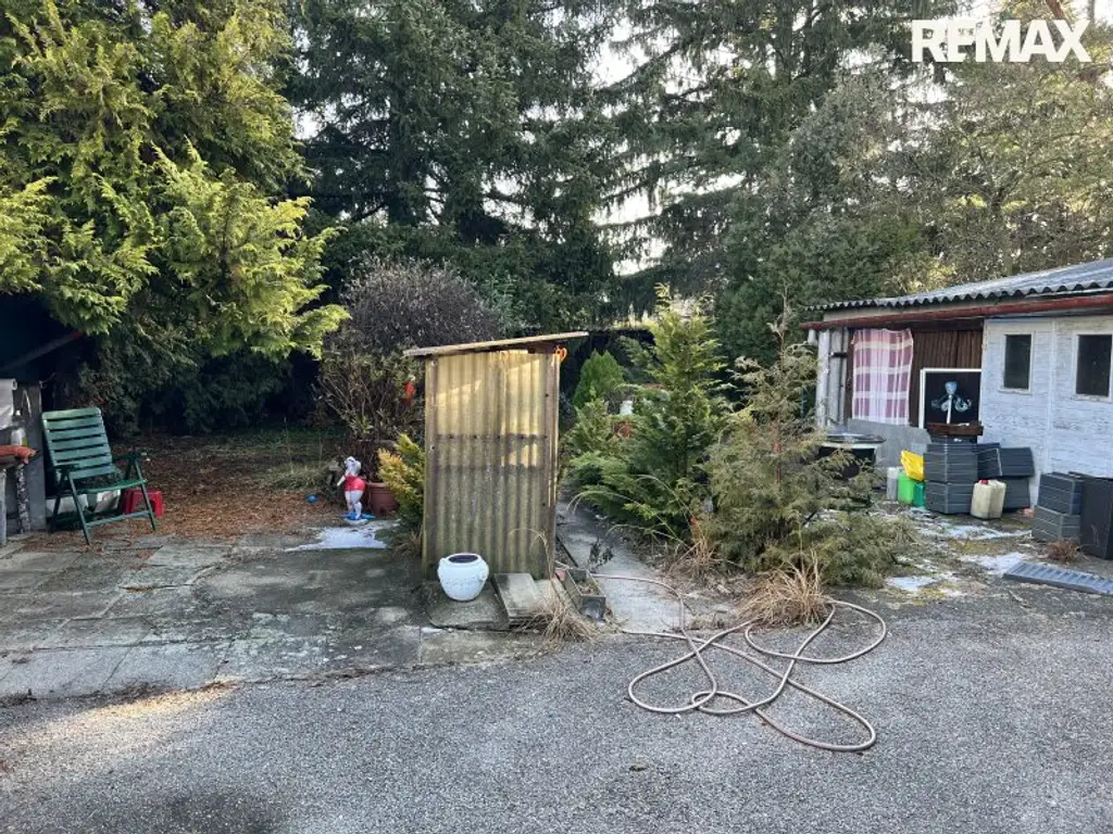 Traumhaftes Baugrundstück mit Altbestand in Wiener Neustadt!