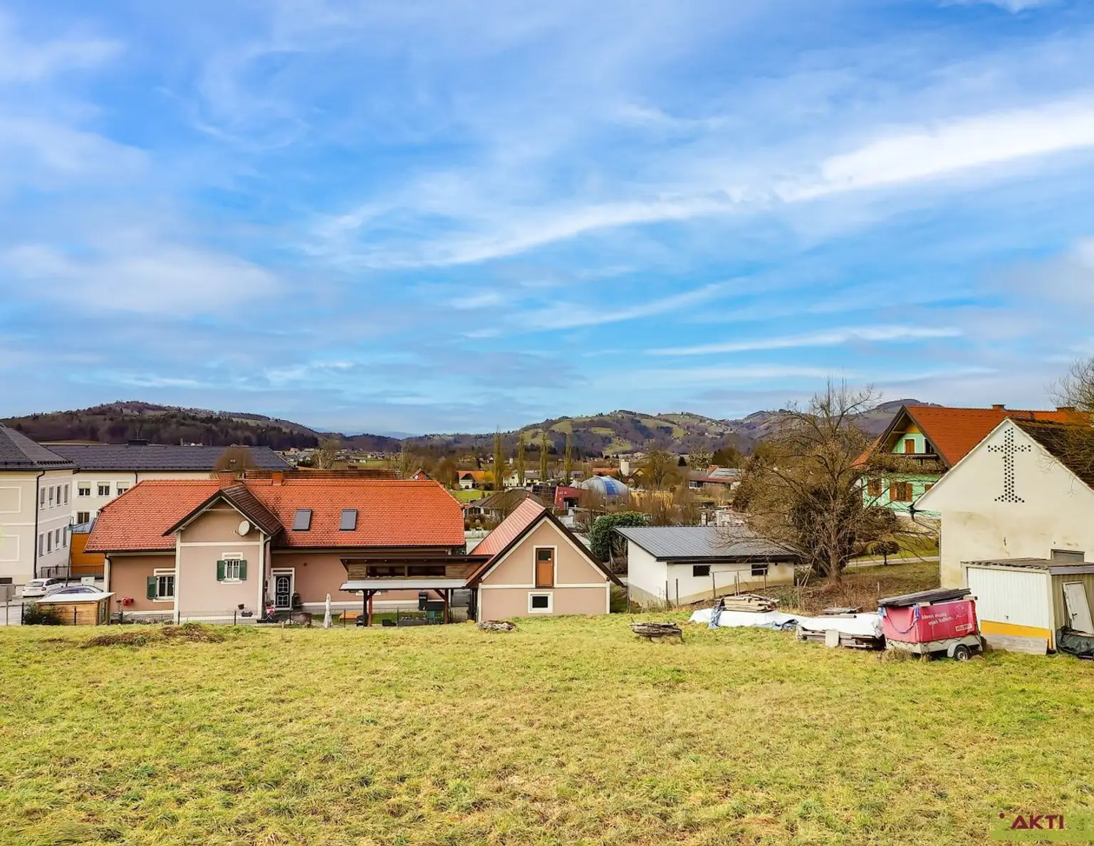 Grundstück mit Planung für 2 Häuser. - Zentral in Großklein. - 13 Min. vor Leibnitz.