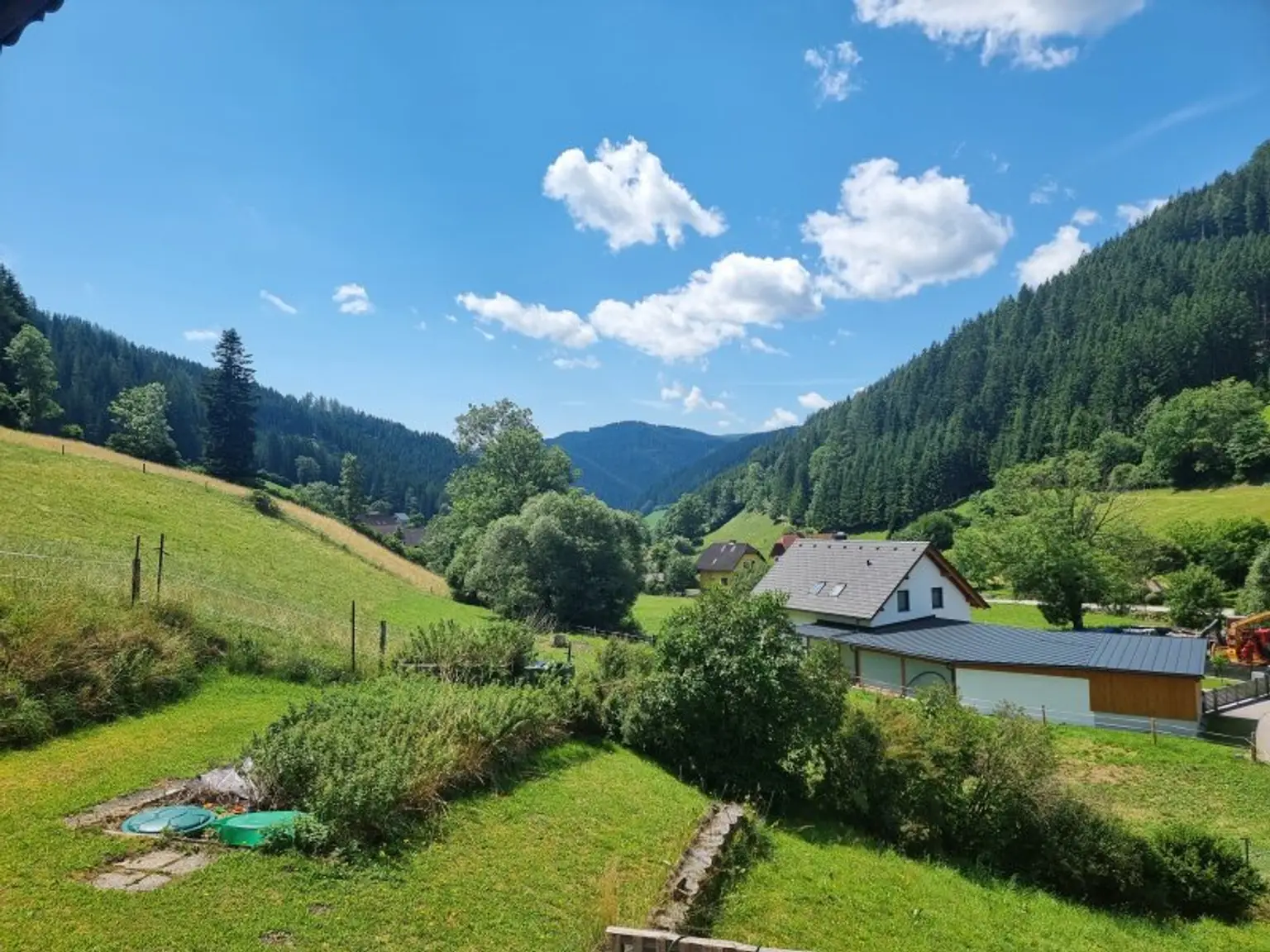 Großzügiges Landhaus sucht neuen Besitzer!