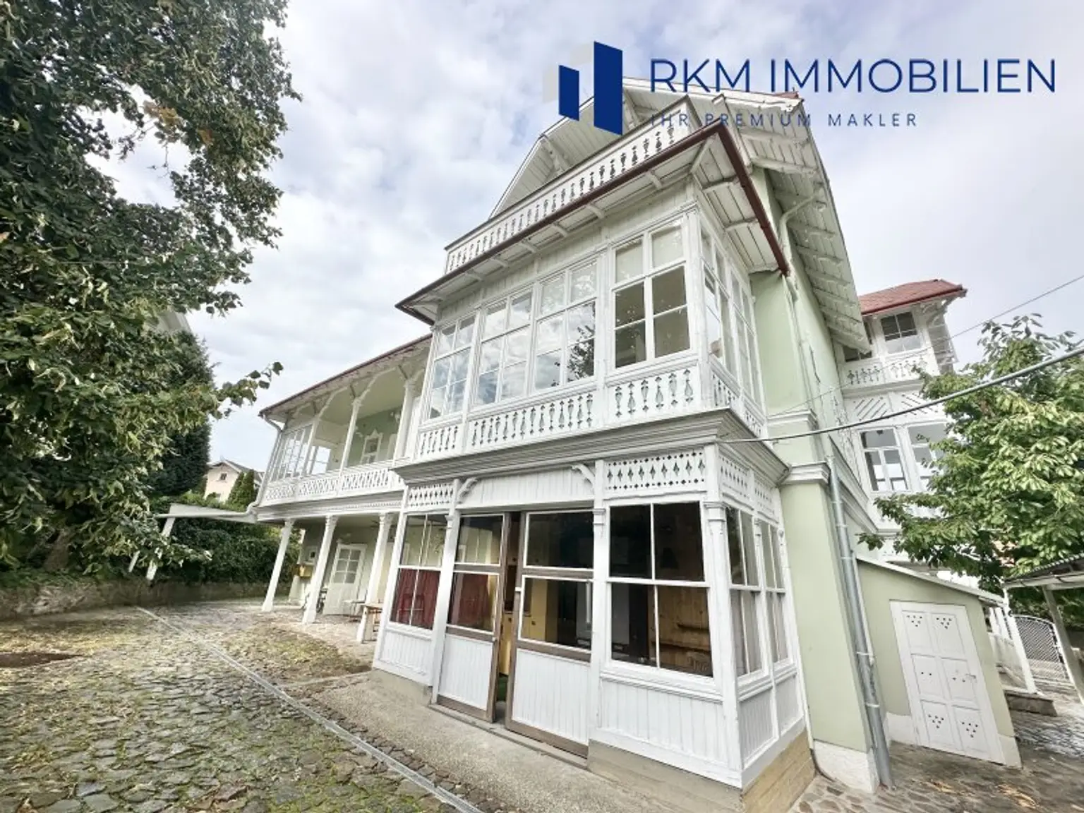 Herrschaftliche Villa im „Goldenen Ring“ um Wien