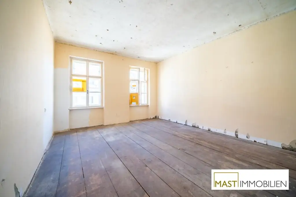 *Neu* Sanierungsbedürftige 1-Zimmer Altbauwohnung beim Clemens Hofbauer Park!