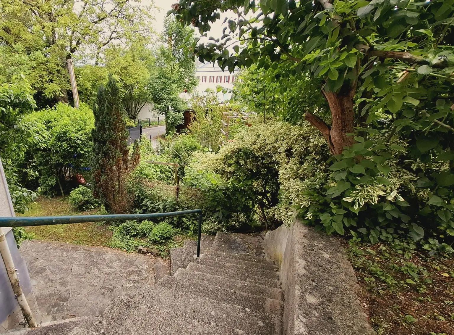 Charmantes Stadthaus in ruhiger Lage mit Potential