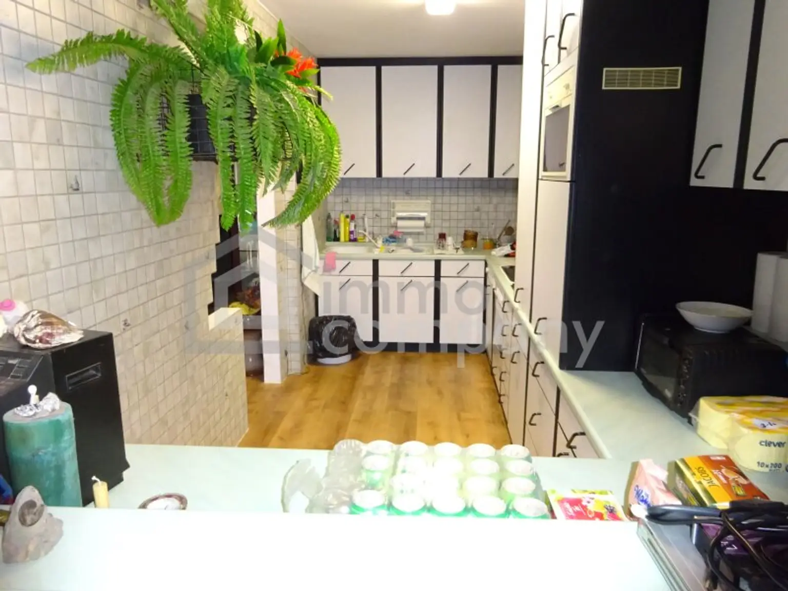 Exklusives Reihenmittelhaus in 1130 Wien – 10 Zimmer, Garten, Balkone- barrierefrei!