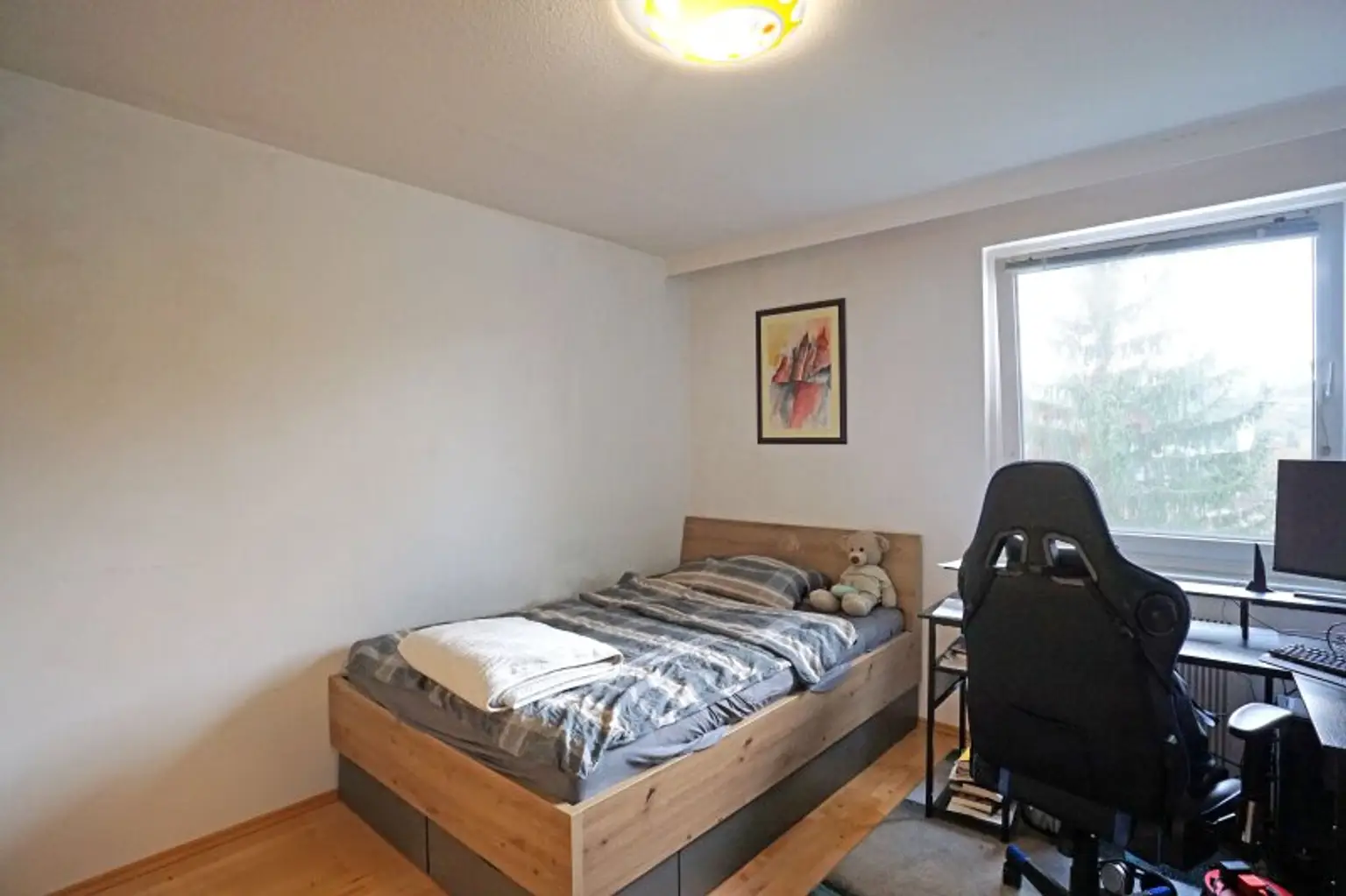 Familienfreundliches Reihenhaus mit Garten und Garage im Ortskern