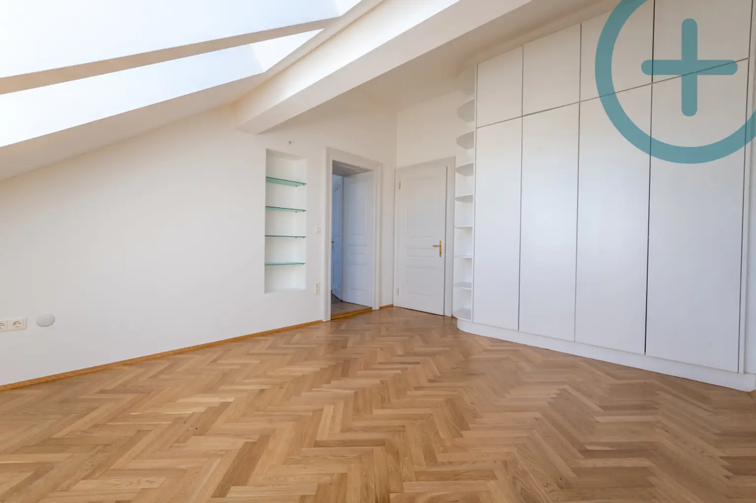Penthouse-Etage mit XXL Terrasse