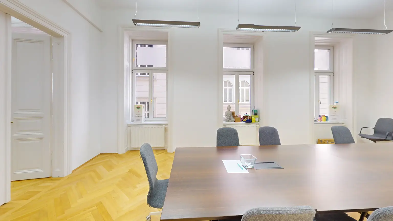 Repräsentatives Altbau-Office am Börseplatz – Nachmieter ab ca. Oktober 2025 gesucht