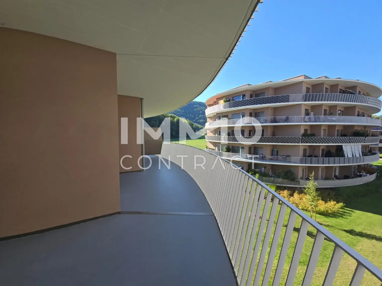 STRASSGANGER Straße 380d : Geförderte 2 Zimmer- Wohnung mit großem Balkon - Straßganger Straße 380 d - Top16d