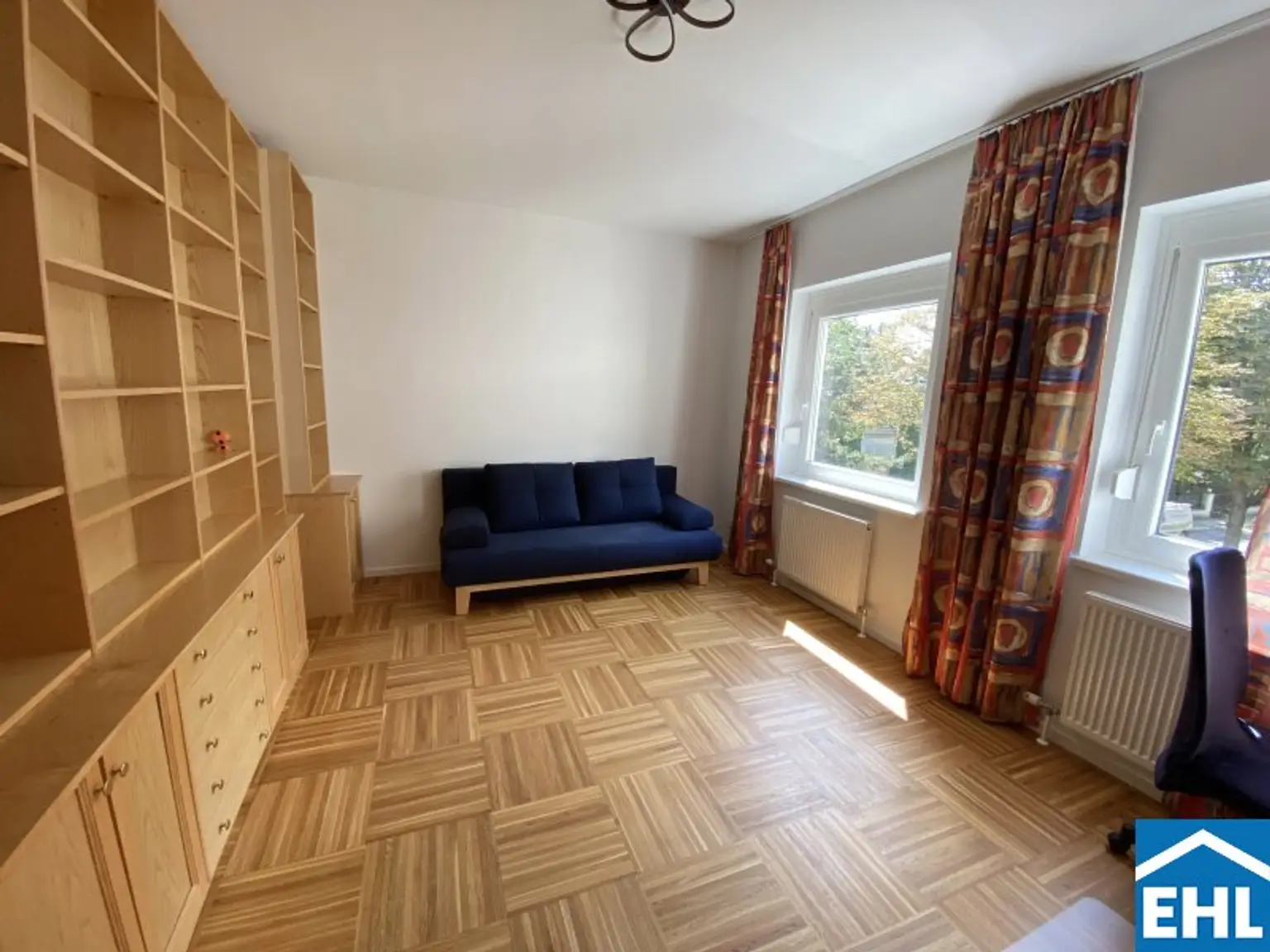 Einziehen und wohlfühlen! Möblierte 3-Zimmer-Wohnung inklusive Stellplatz nahe Schönbrunn!